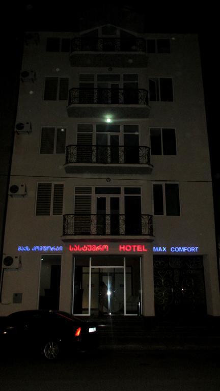 Max Comfort Hotel Kutaisi Exterior foto